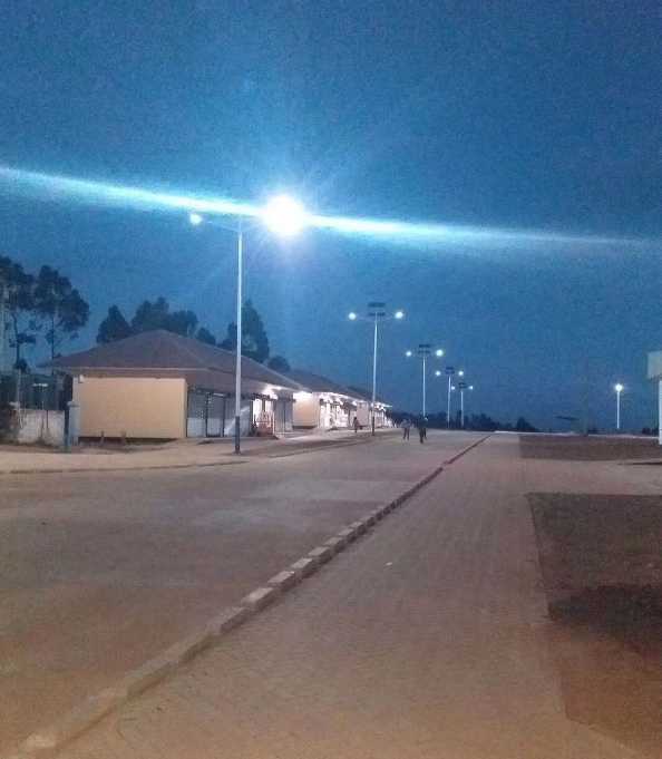 琼海市非洲科特迪瓦太阳能路灯工程
